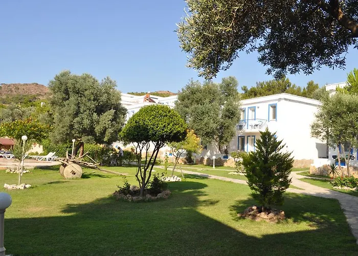 Club Mackerel Holiday Village Foça