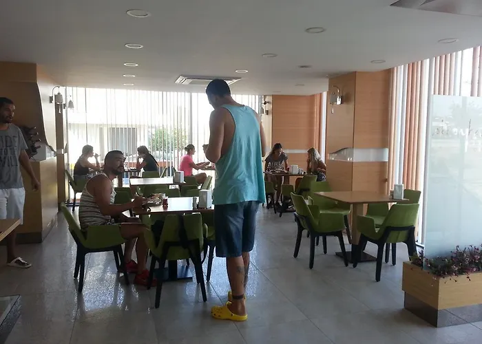 Akcayhan Hotel
