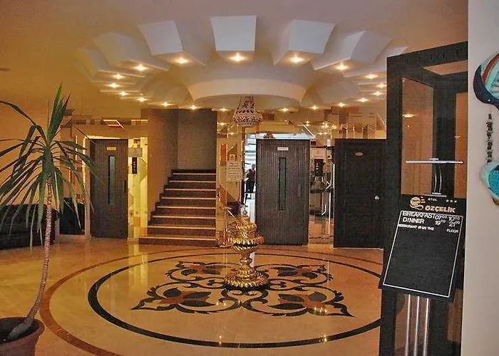 Hotel Ozcelik Kusadası