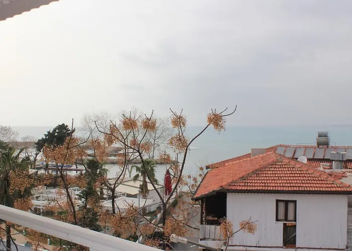 Huzur Motel Side