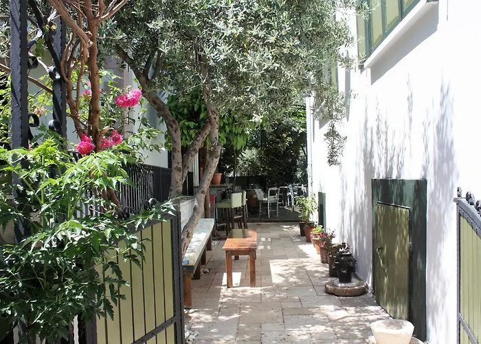 Dalyan Butik Otel Hayat Bahcesi Ayvalı