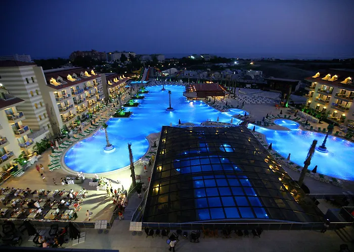 Grand Pearl Beach Resort & Spa Side