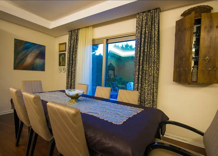 Villa Jotun Icmeler Daily Weekly Rentals Marmaris mit Pool
