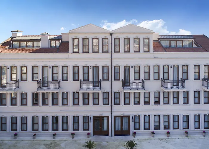 1890 Suites Hotel Стамбул