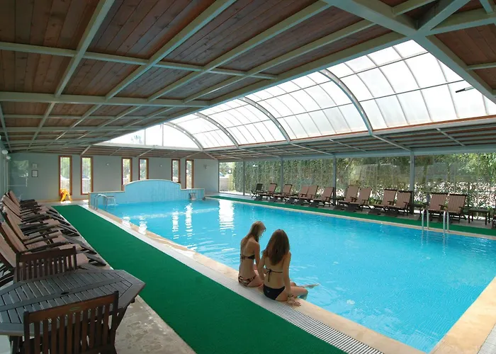 Hotels in Gumuldur